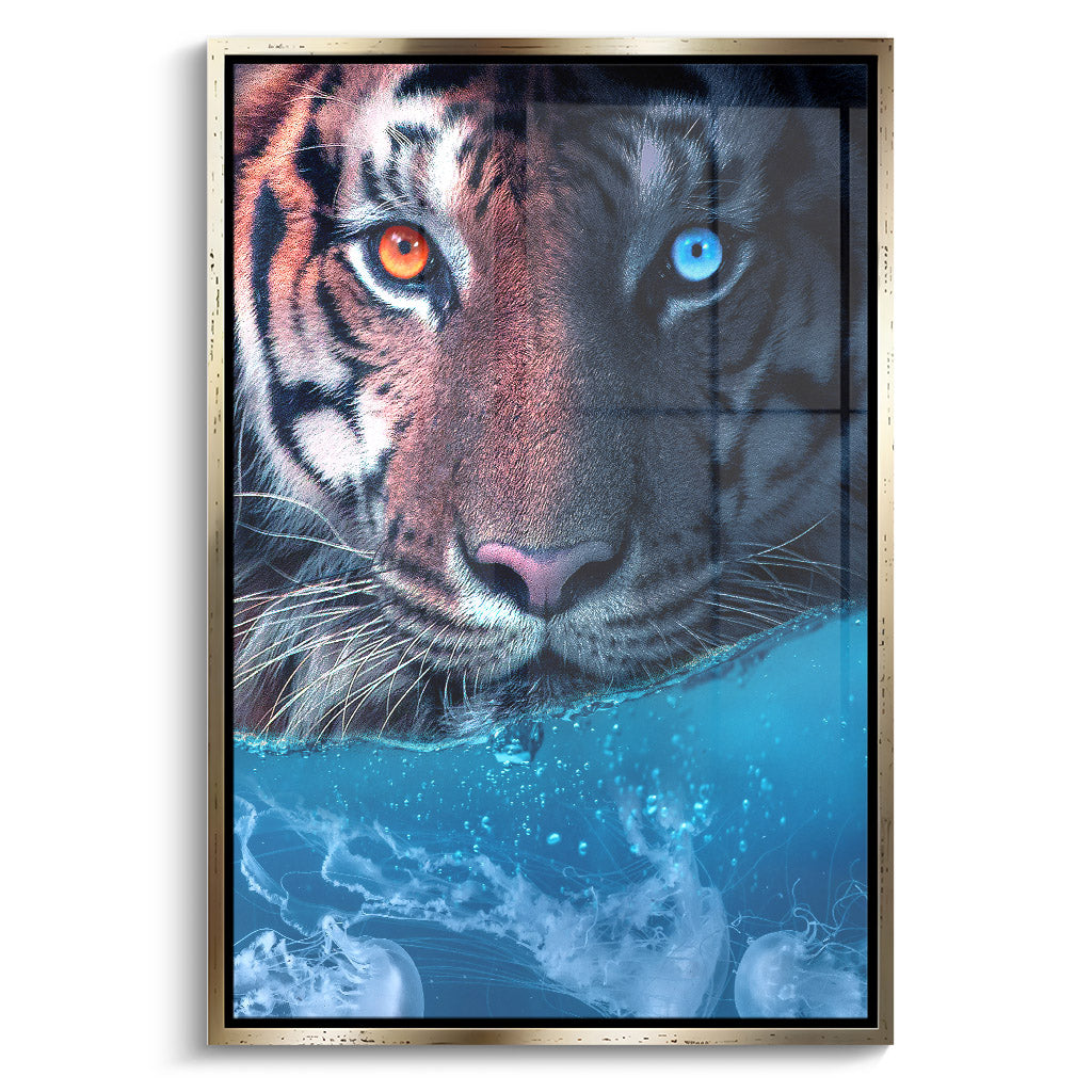 "UNDERWATER TIGER"