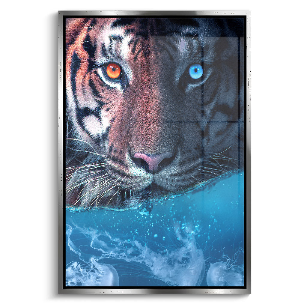 "UNDERWATER TIGER"