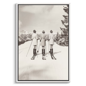 "VINTAGE GLAMOUR SKIERS"