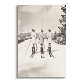 "VINTAGE GLAMOUR SKIERS"